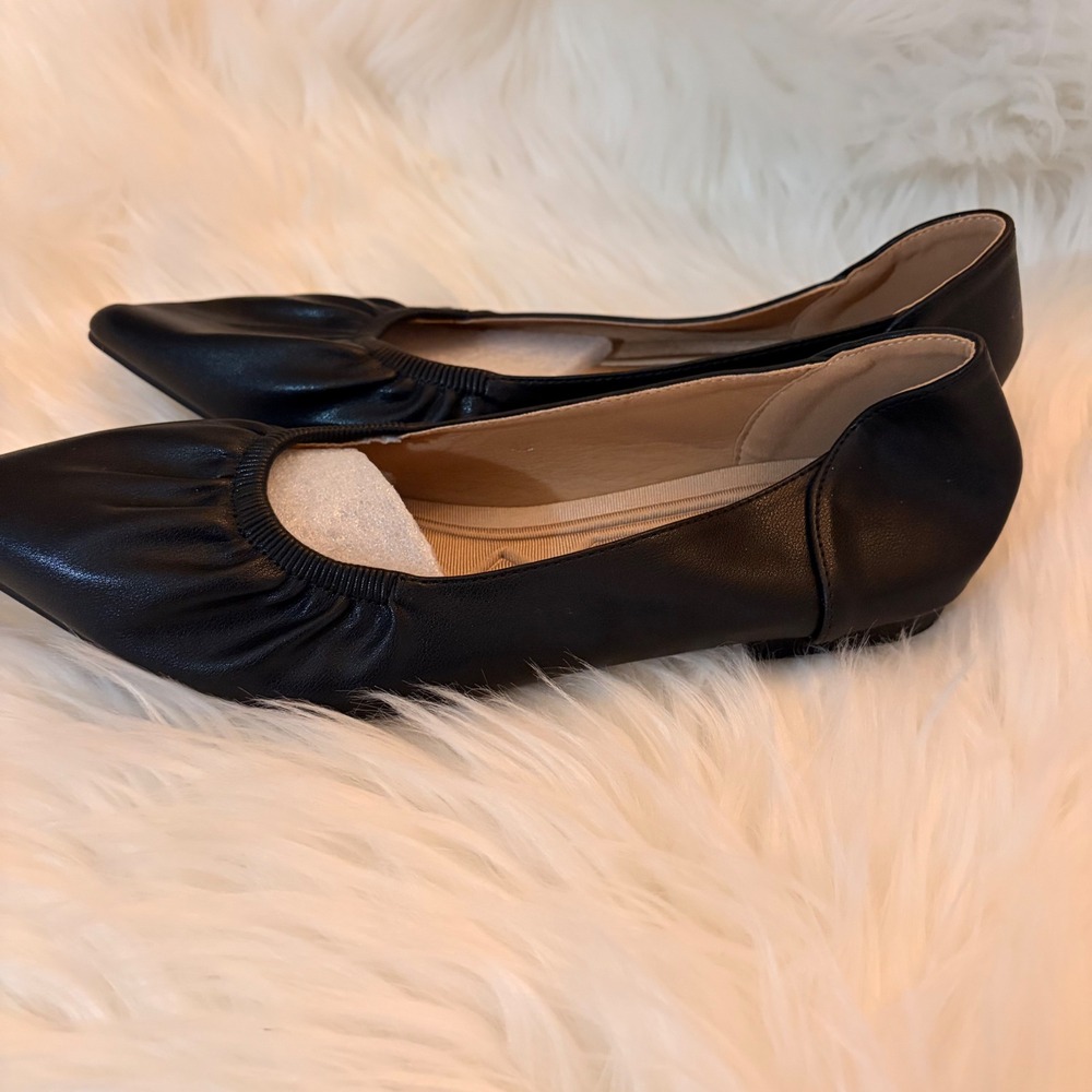 Unbranded Ballet Flats Women Size 42 Black Excellent Ruched Pointed Toe WORKWEAR